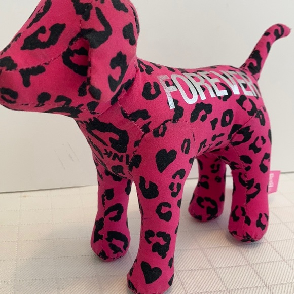 Free bundle of 3 read PINK Victoria’s Secret Dog leopard print FOREVER - Picture 2 of 8
